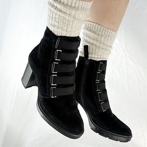 Aquatalia Indira Strappy Suede Ankle Boots (7.5)